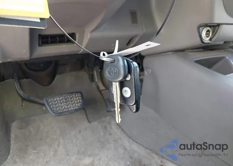 2004 Toyota Sequoia Sr5 V8 из США, поврежденный, VIN 5TDBT44AX4S214054